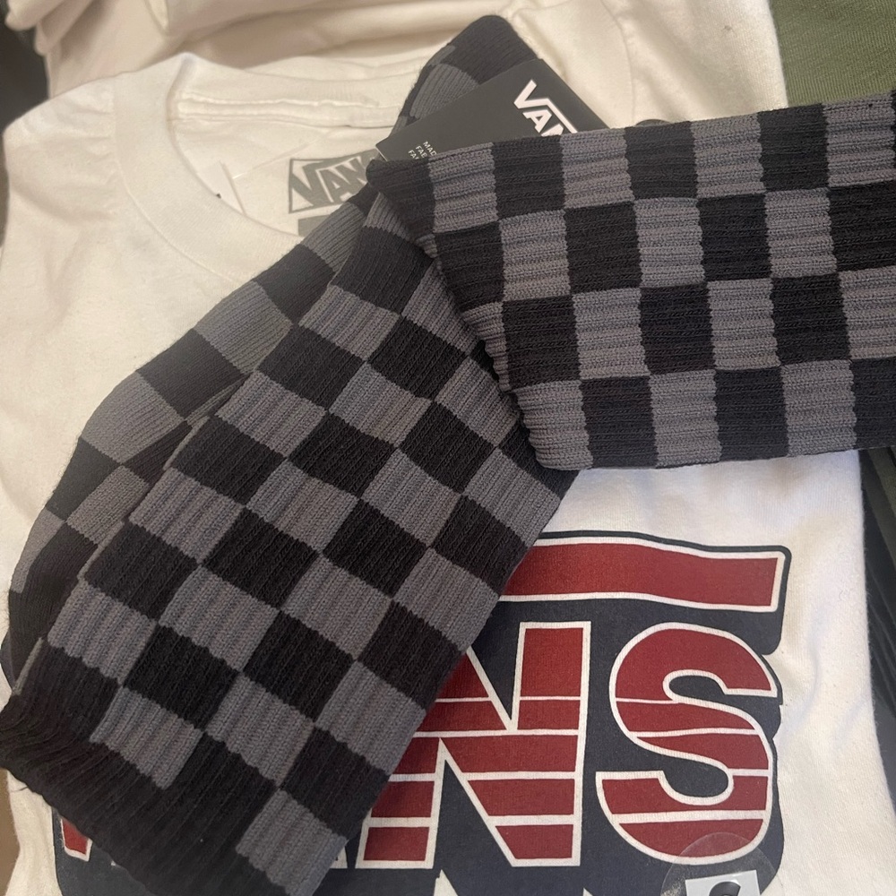 Vans Checkerboard Crew Socks (1 pair)
 Black and Gray Checkered Socks